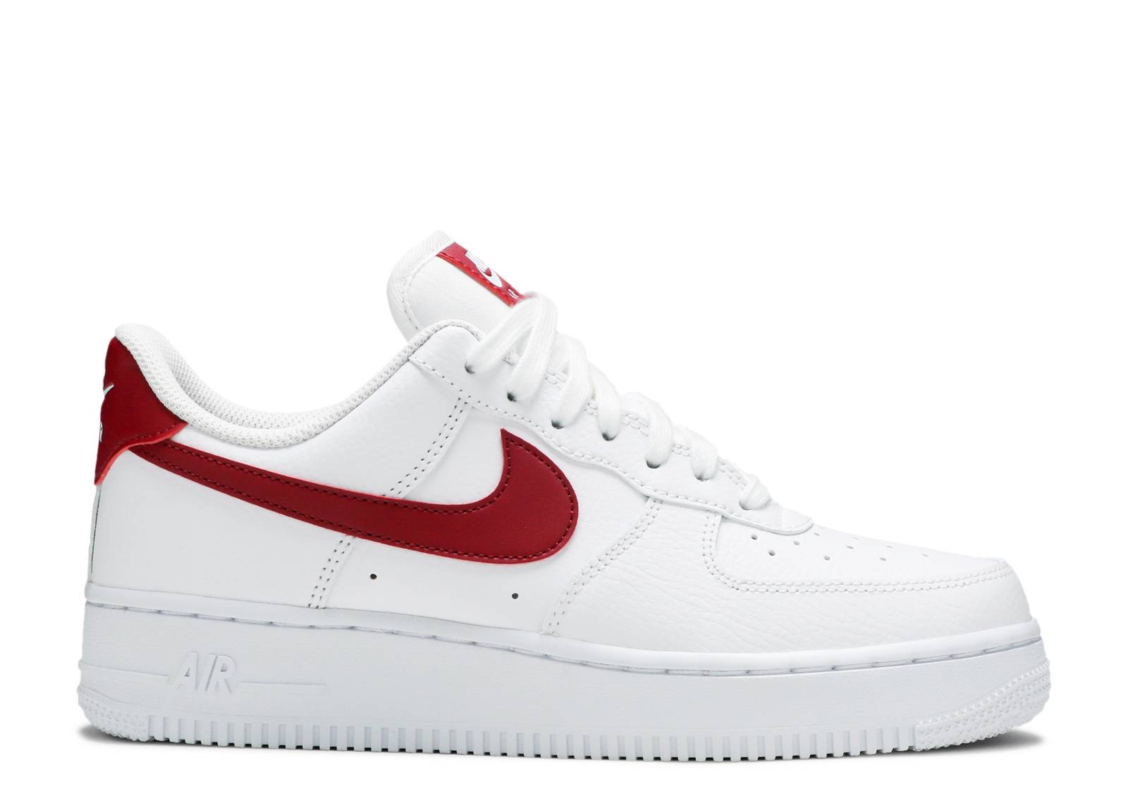 Wmns Air Force 1 '07 'White Noble Red'