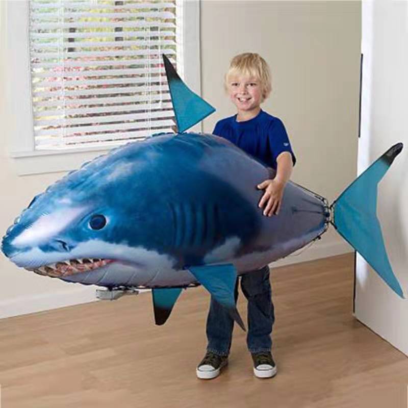 Electric remote control flying shark aerial inflatable flying fish wedding toys kids toys Shark Manipulation